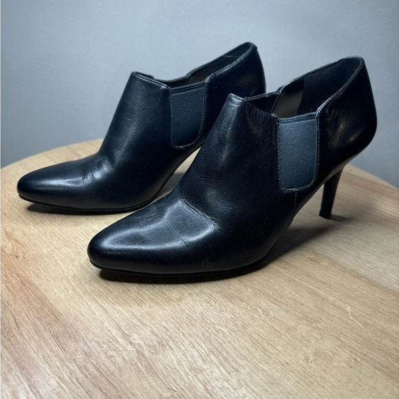 Cole Haan Shoes - Cole Haan Black Women's Leather Heeled Shoes